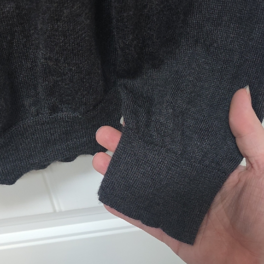 Calvin Klein Men's Charcoal Merino Wool Sweater - Sz XXL - Picture 4 of 8